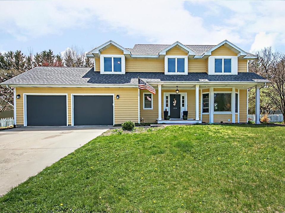 1st image of 104 Orleans Cir