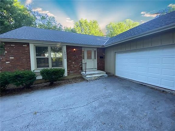2nd image of 10525 Mohawk Ln