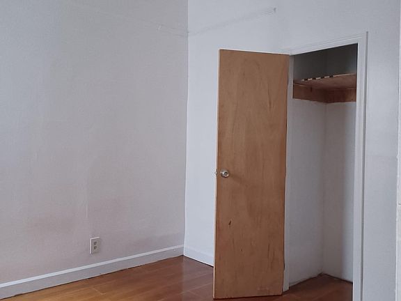 3rd image of 639 E 224th St #1