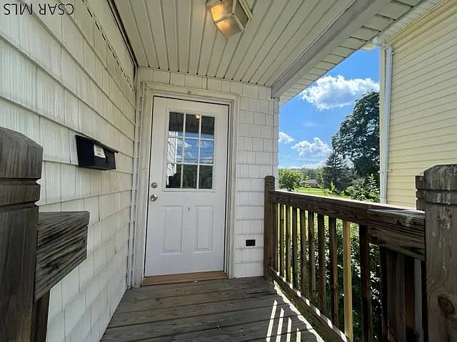 3418 Graham Ave #2 — Photo 4