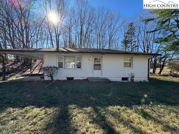 1313 Quillen Ridge Rd., Mouth of Wilson, VA 24363