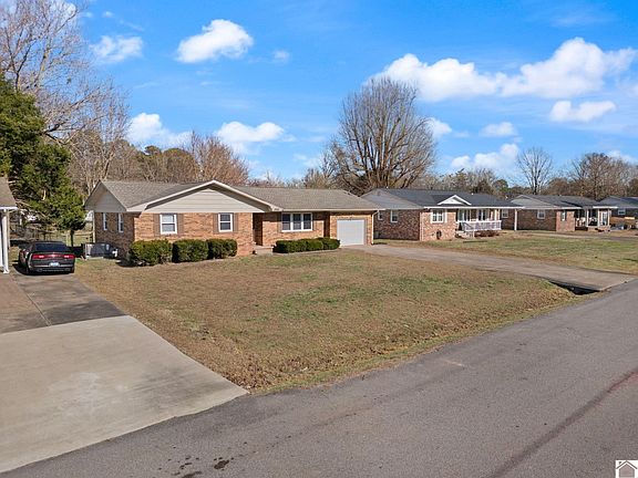 4th image of 3024 Ramage Dr