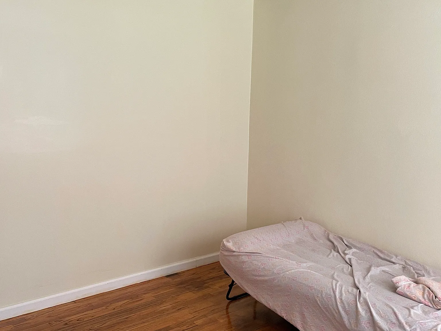 4 bed, 1700 sqft, $1,600 — Photo 1