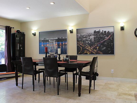 2nd image of 505 San Nicholas Ct