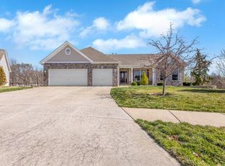 23 Timber Trace Ct, Wentzville, MO 63385