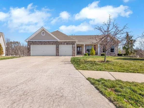 23 Timber Trace Ct, Wentzville, MO 63385