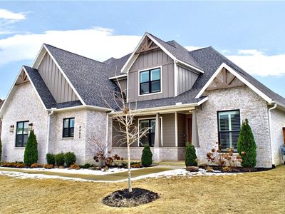 8602 W Forktailed Trce, Bentonville, AR, 72713