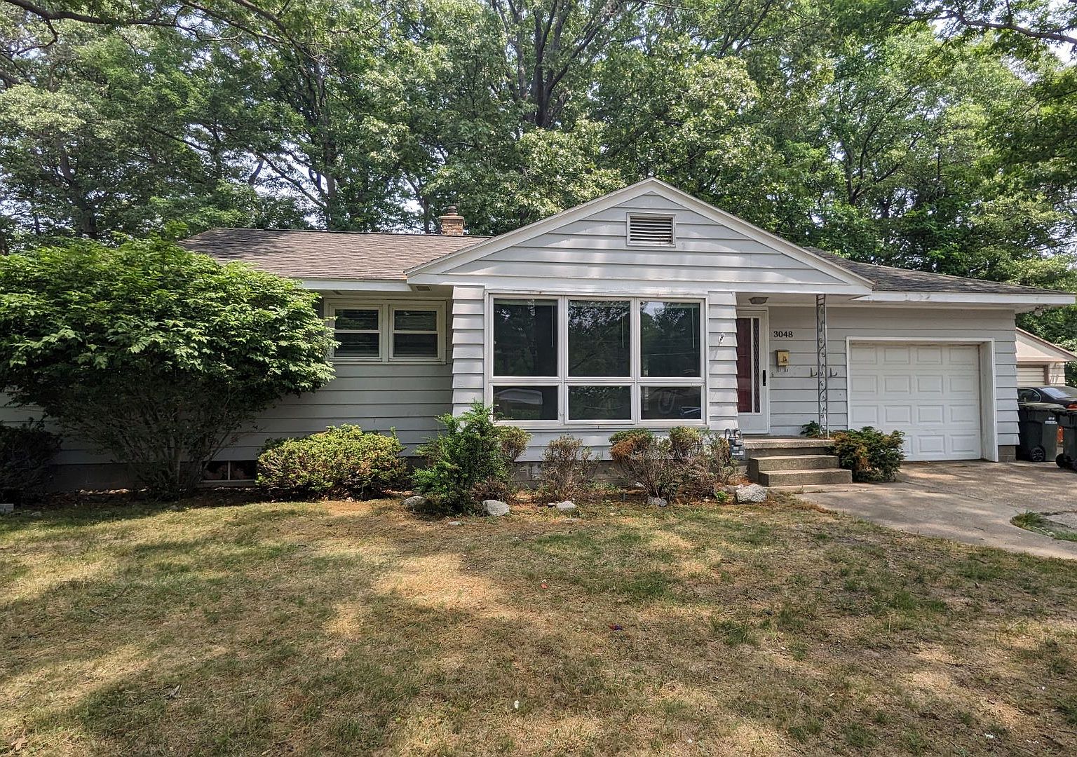 3048 Beach St, Muskegon, MI 49441 Zillow