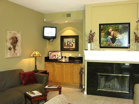 4th image of 147 Tivoli Ln
