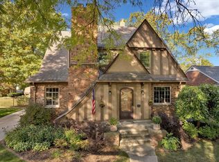 2758 Bamlet Rd, Royal Oak, MI 48073