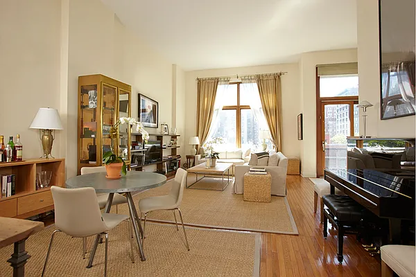 Sold by Stribling | media 17