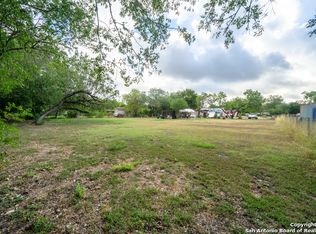 243 Esmeralda Dr, San Antonio, TX 78228