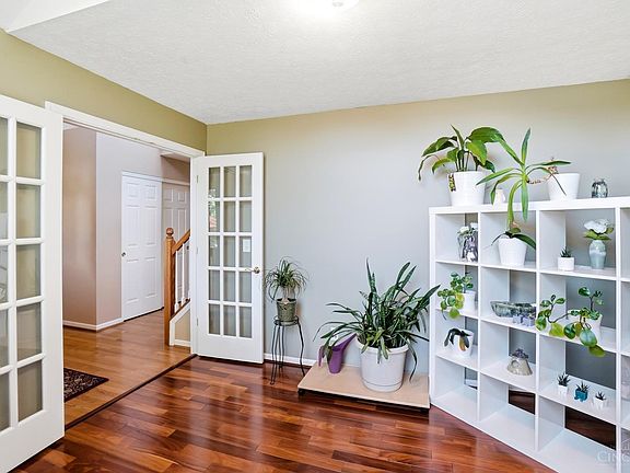 5th image of 6509 Michele Ln