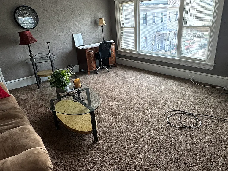 27 E Front St — Photo 11
