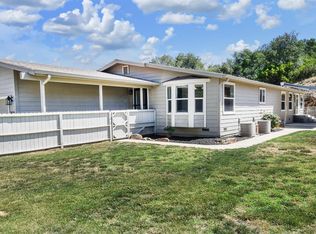 18635 Manor Dr, Jamestown, CA 95327