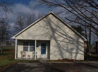 808 Ray St, Elizabeth City, NC 27909