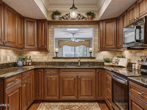 5th image of 7923 E VISTA Drive