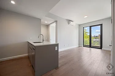 262 9th Street, #602