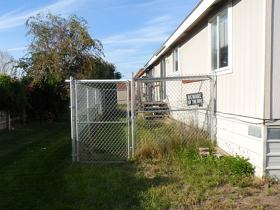 2nd image of 900 N Grape Dr Unit 65