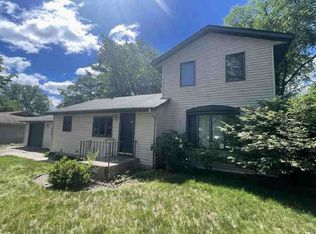 232 106th Ave NW, Coon Rapids, MN 55448