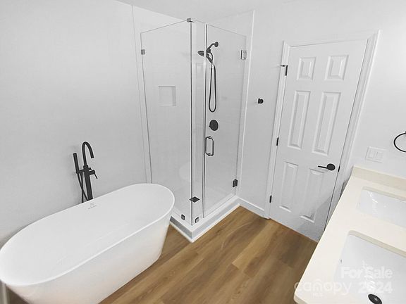5th image of 4826 Carnbrook Pl