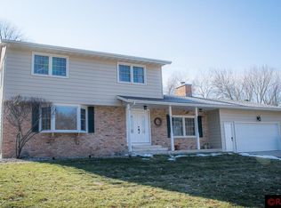 151 Outer Dr, Le Sueur, MN 56058