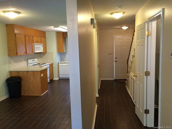 5th image of 3383 White Oak Ct #6C