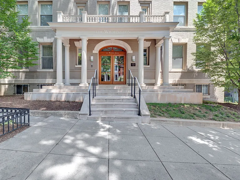 1811 Wyoming Ave NW #T7 — Photo 14
