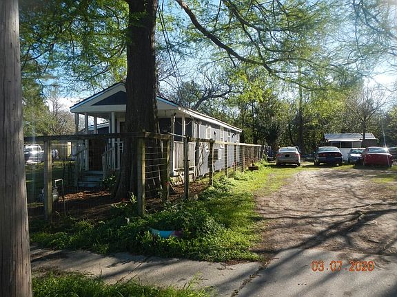 2nd image of 4451 Laine Ave