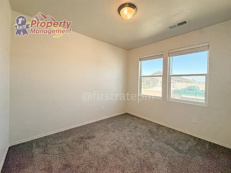 4800 Great Falls Ave — Photo 3