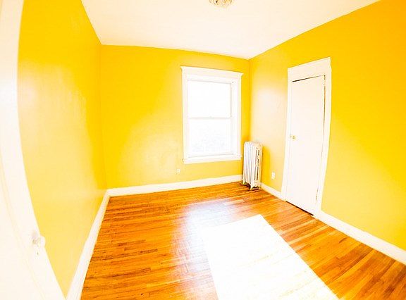 2nd image of 6024 S Eberhart Ave