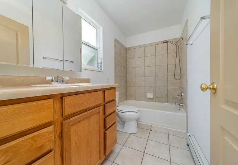 198 Rincon Dr — Photo 8