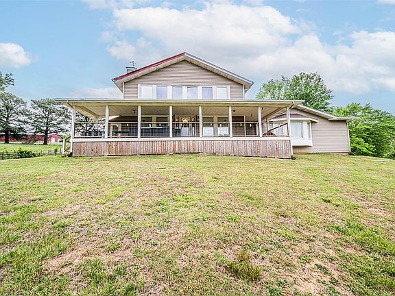 2nd image of 205 Blue Chip Farm Rd
