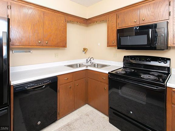 4th image of 2720 Dale St N #C316