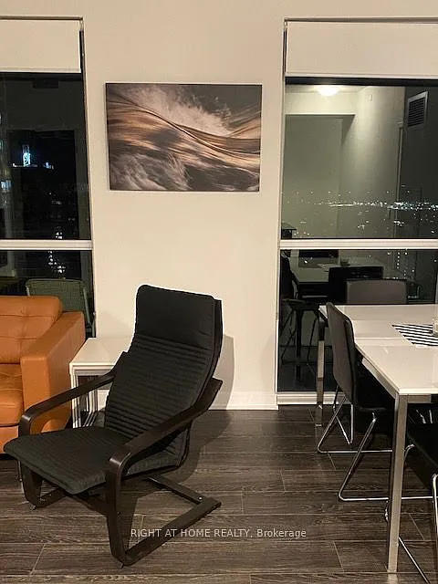2 bed, $2,700 — Photo 4