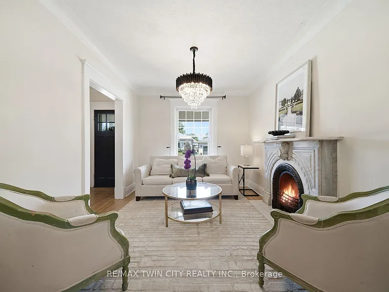 115 Saint Paul Ave — Photo 9