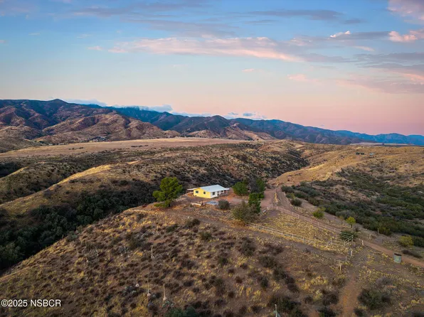7451 Foothill Rd, Cuyama, CA 93254