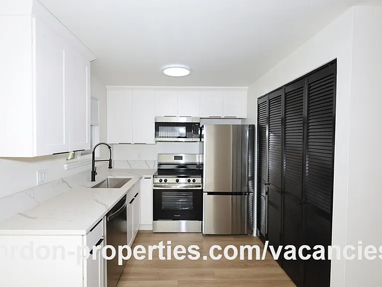 8960 SE Tolbert St #2 — Photo 11