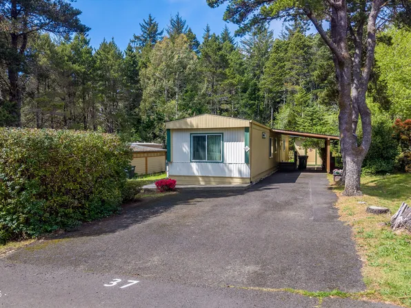 5405 NW Pacific Coast Hwy, Waldport, OR 97394