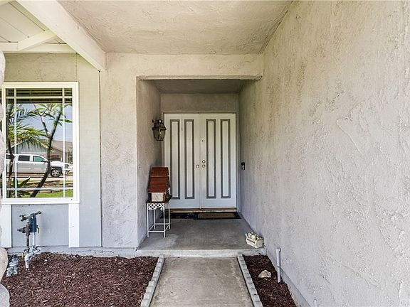 4th image of 1559 Bianca St