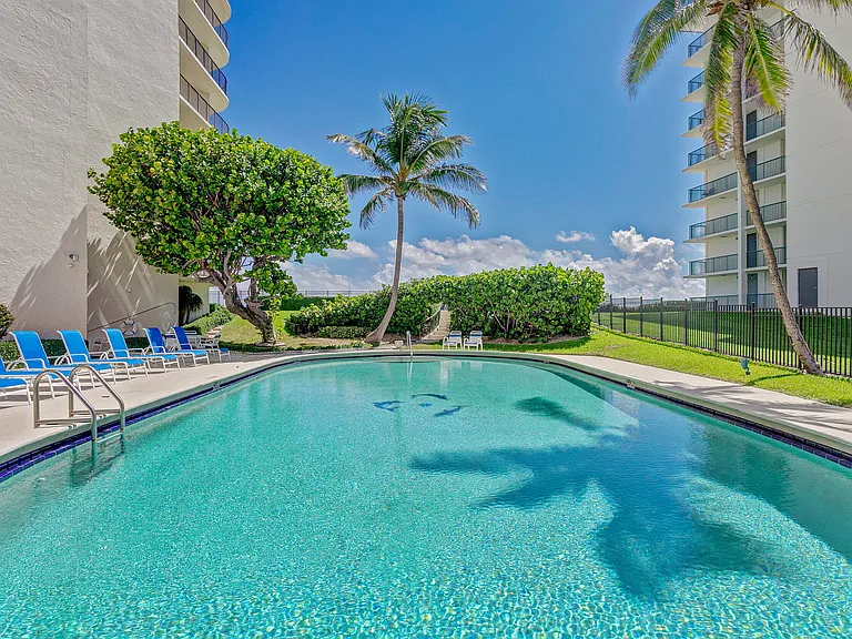 5420 N Ocean Dr #801 — Photo 48