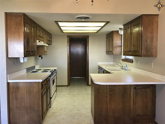 5th image of 1604 Cordoba Ln