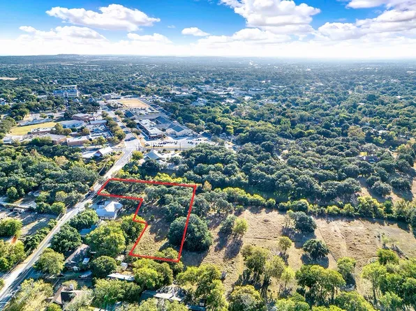 345 Johns Rd, Boerne, TX 78006