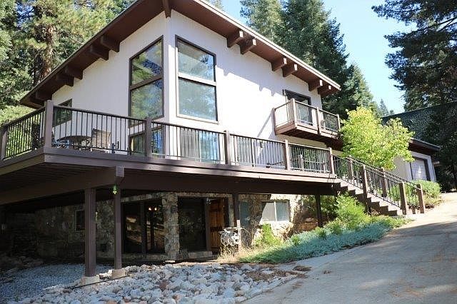 1st image of 806 Lassen View Dr