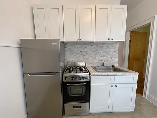Rented by Sterea Agency | media 11