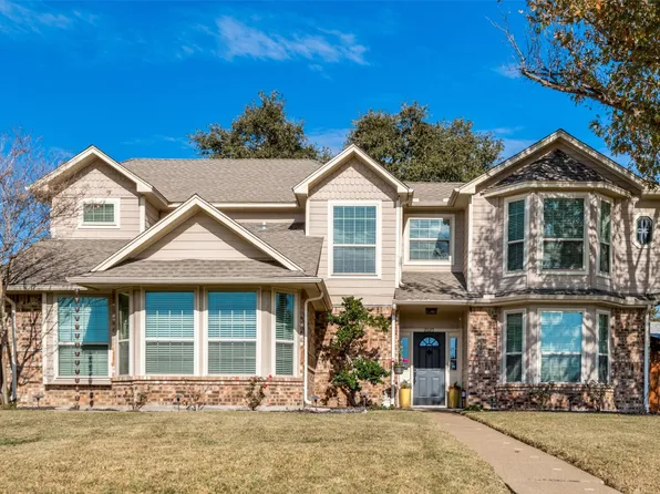 2025 Oakbluff Dr, Carrollton, TX 75007