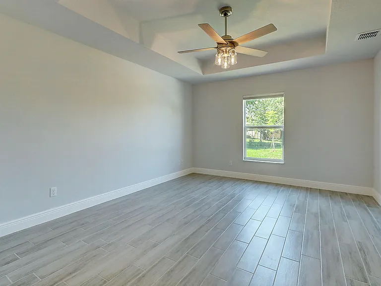 2352 SW Plum Ct — Photo 22