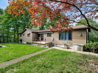 12112 C Loyalist Pkwy, Prince Edward County, ON K0K 2T0