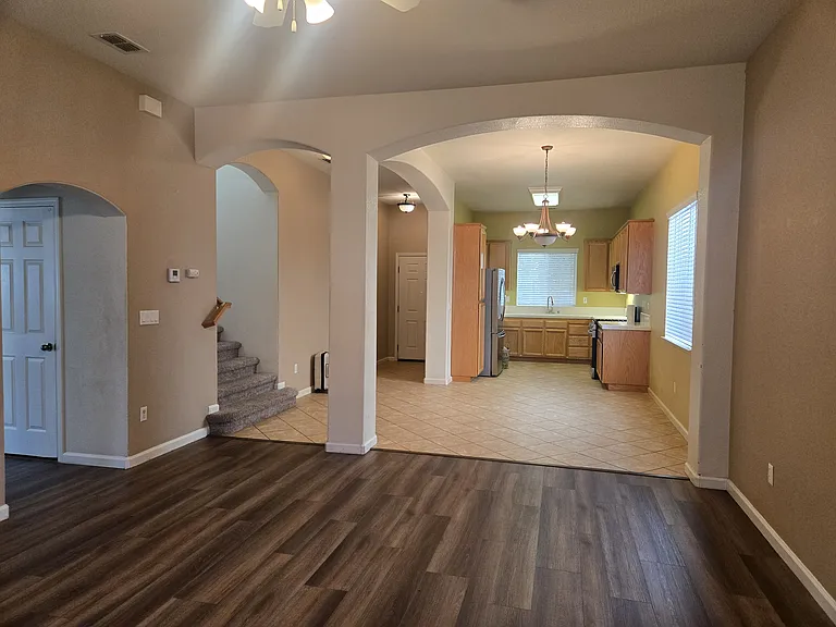 1871 Ravenna Way — Photo 6