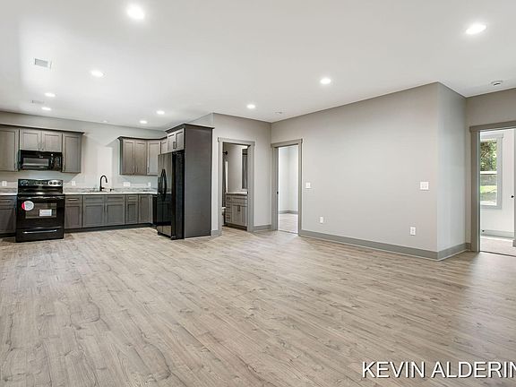 5th image of 47153 36th Ave